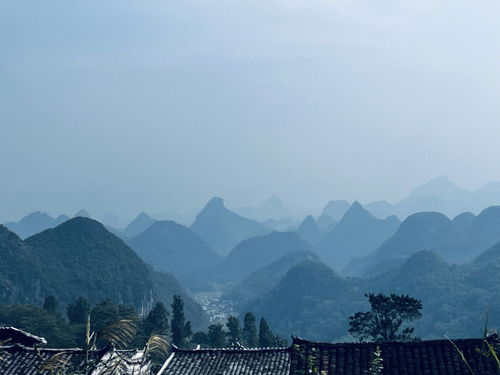 崎岖的意思,崎岖的意思