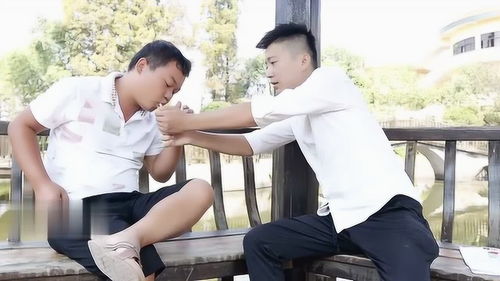 懵懂少年,懵懂少年是什么意思