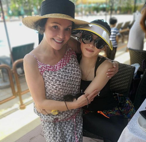 母女情深,《母女情深(1983)》免费在线观看完整版高清求百度网盘资源