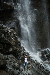 泡上一壶三山五岳,泡一壶三山五岳那亘越万古的钟灵毓秀孕育造化的香茗