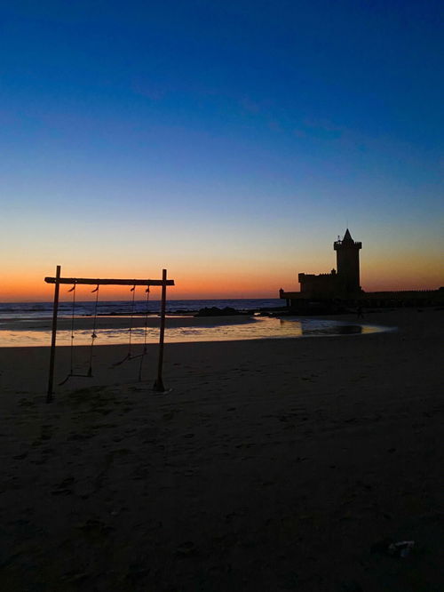 流连忘返什么意思,流连忘返是什么意思解释