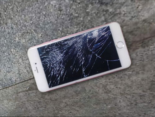 男子抢完女子手机后加微信求原谅,湖北一男子抢完女子手机后加微信求原谅，此男子的行为是否已经违法了？