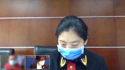 男子谎称自己患新冠,造谣自己得了新冠犯法吗