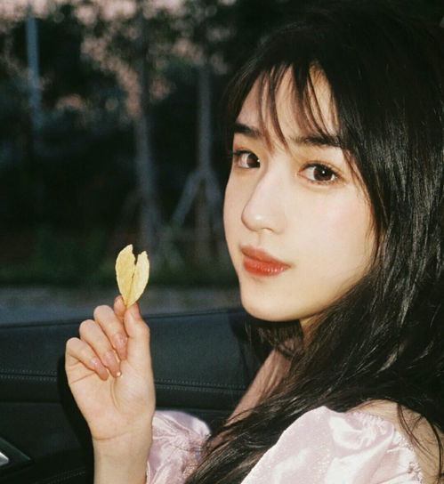 留一点微笑给自己,留一点微笑给自己作文