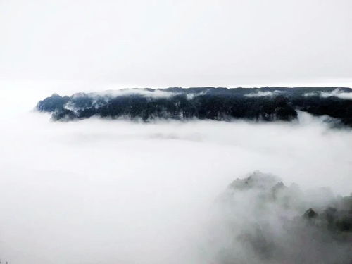 绵亘蜿蜒是什么意思,绵亘蜿蜒什么意思？