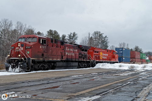 美国通用电气公司,美国GE公司（美国通用电气公司）的创始人是哪一位？